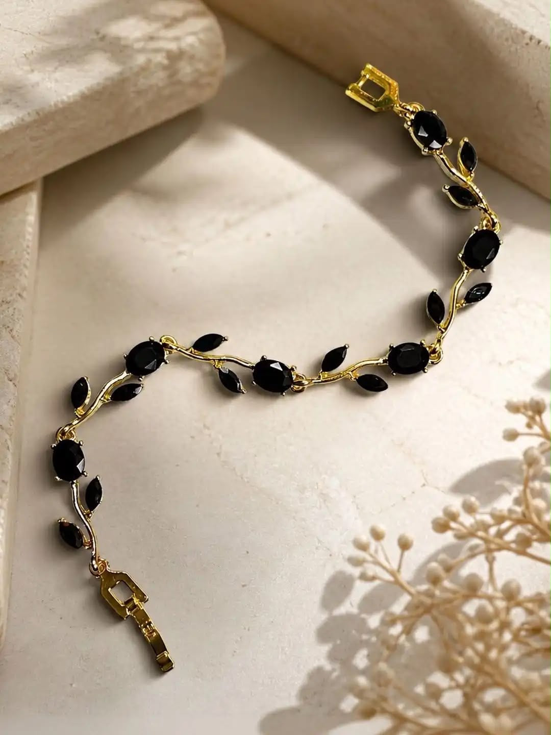 Tulip bracelet