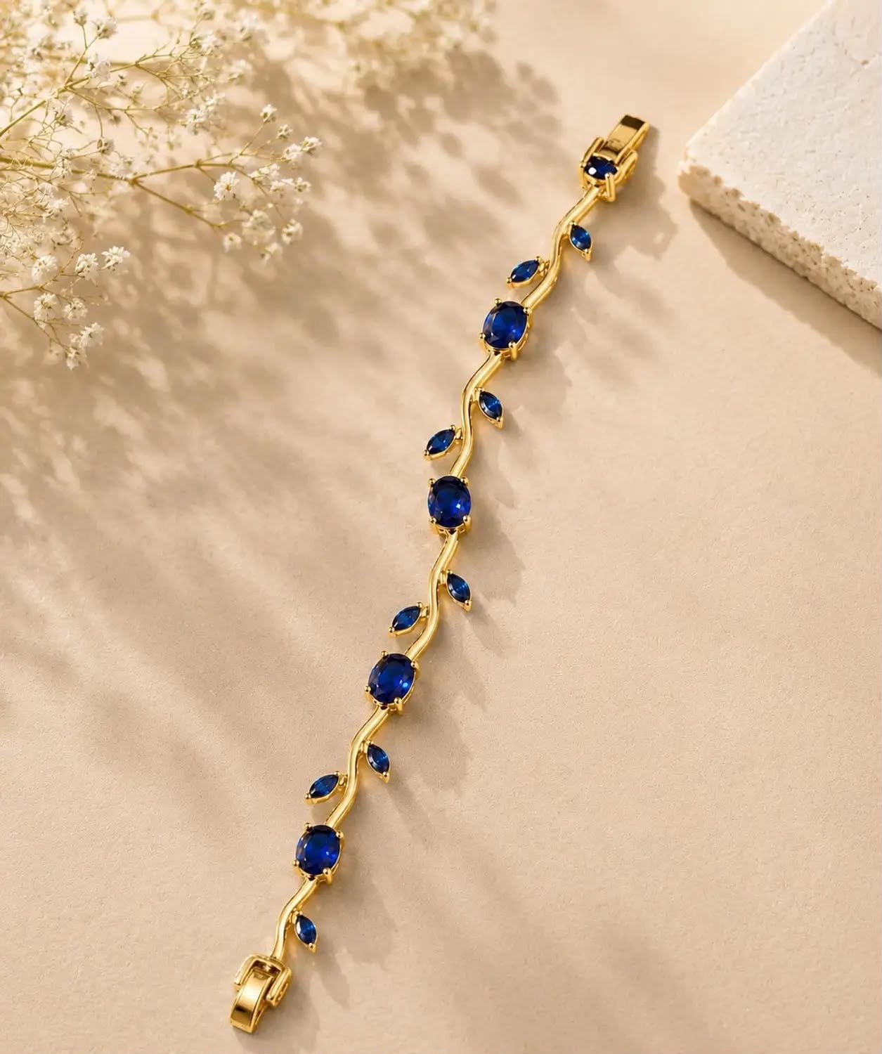 Tulip bracelet